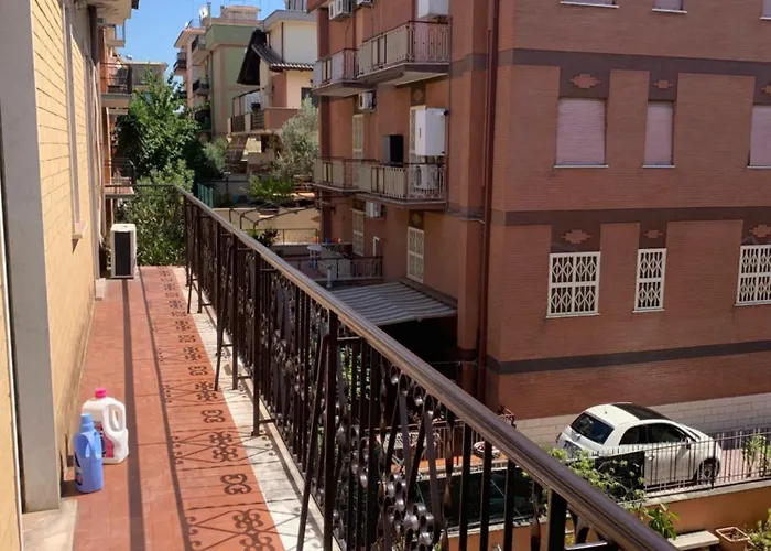 La Casa Di Amina Проживание в семье Рим